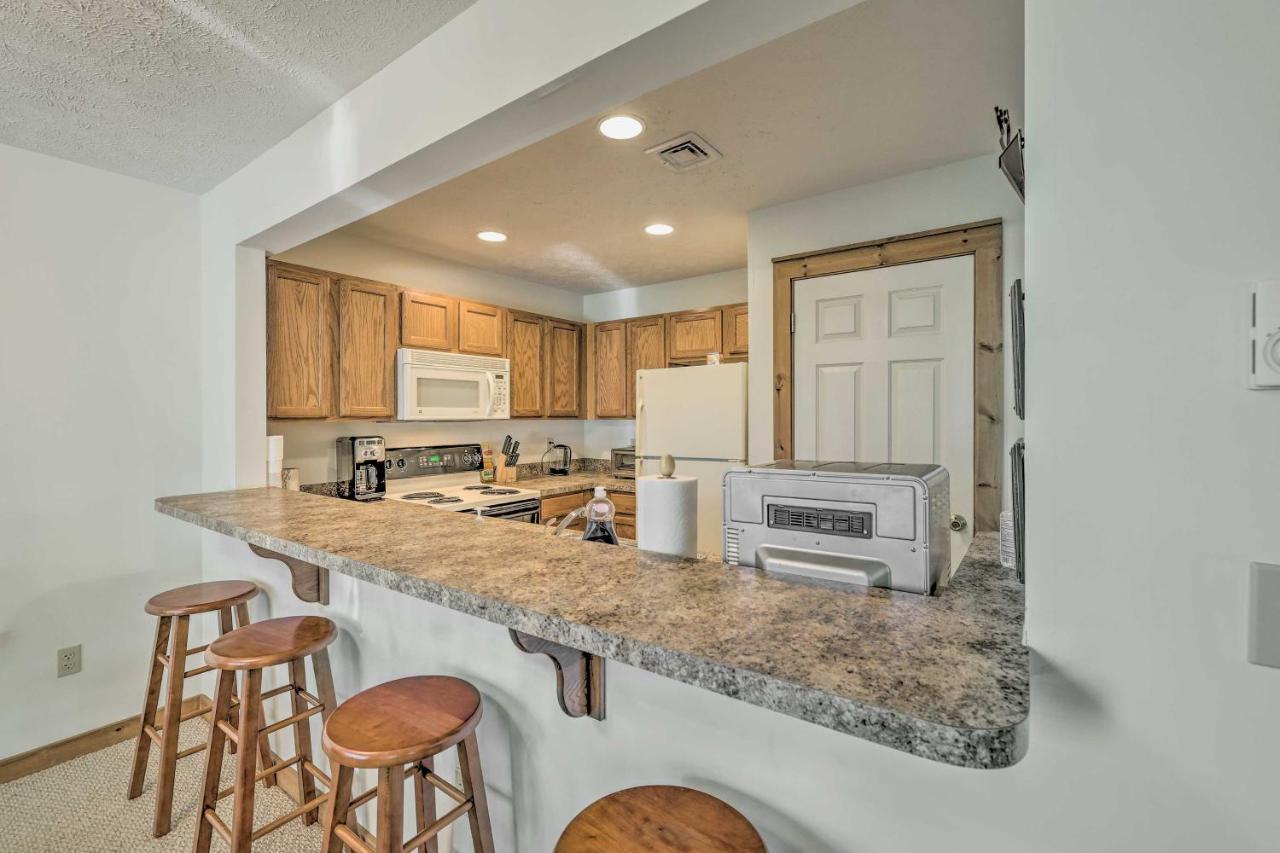 Townhome, Near Camelback Mtn! *